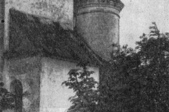 Чарнаўчыцы. Касцёл Святой Тройцы (XVI стагоддзе). Фасад фрагмент з вежай