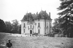 Crouy-sur-Ourcq. Colonie de la caisse des ecoles. Château de Bellevue