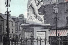 Dumfries. Burns Statue