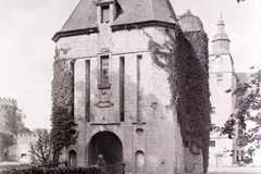 Château de Bannegon : ancien pont-levis