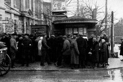 Жителі Сімферополя чекають свіжих російських та татарських газет