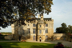 Creully - Château médiéval: Façade sud