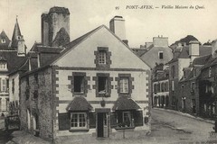 Pont-Aven's rue du Port