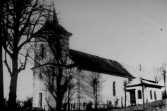 Sedlice, miestny kostol asi z roku 1978