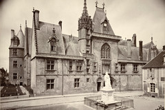 Bourges. Palais Jacques-Cœur