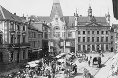 Markt mit Rathaus Neuss