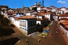 Ouro Preto. Praça Reinaldo Alves de Brito
