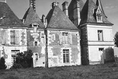 Château de la Pataudière : Façade ouest, vue partielle