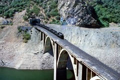 Viaducto de la cola del embalse de Bárcena