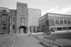Belfast. Queen's University courtyard with Main Site Tower