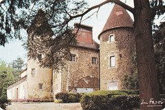 Le Chalard - Château du XIIe siècle