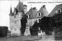 Champigny-sur-Veude. Château de la Pataudière