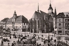 Weißenfels. Markt mit Rathaus und Marienkirche