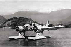 Idrovolante Caproni Ca.316 sul Lago d`Iseo