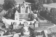 Château de Montmort. Vue aérienne