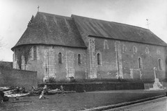 La Chapelle-Huon. Église. Vue extérieure, côté nord