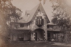 Reuel E. Smith House