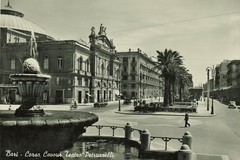 Bari, Corso Cavour e Teatro Petruzzelli