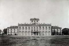 Fertőd (Eszterháza), Esterházy-kastély
