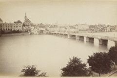 Bâle. Le pont du Rhin