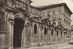 Crema, Palazzo Terni de Gregory
