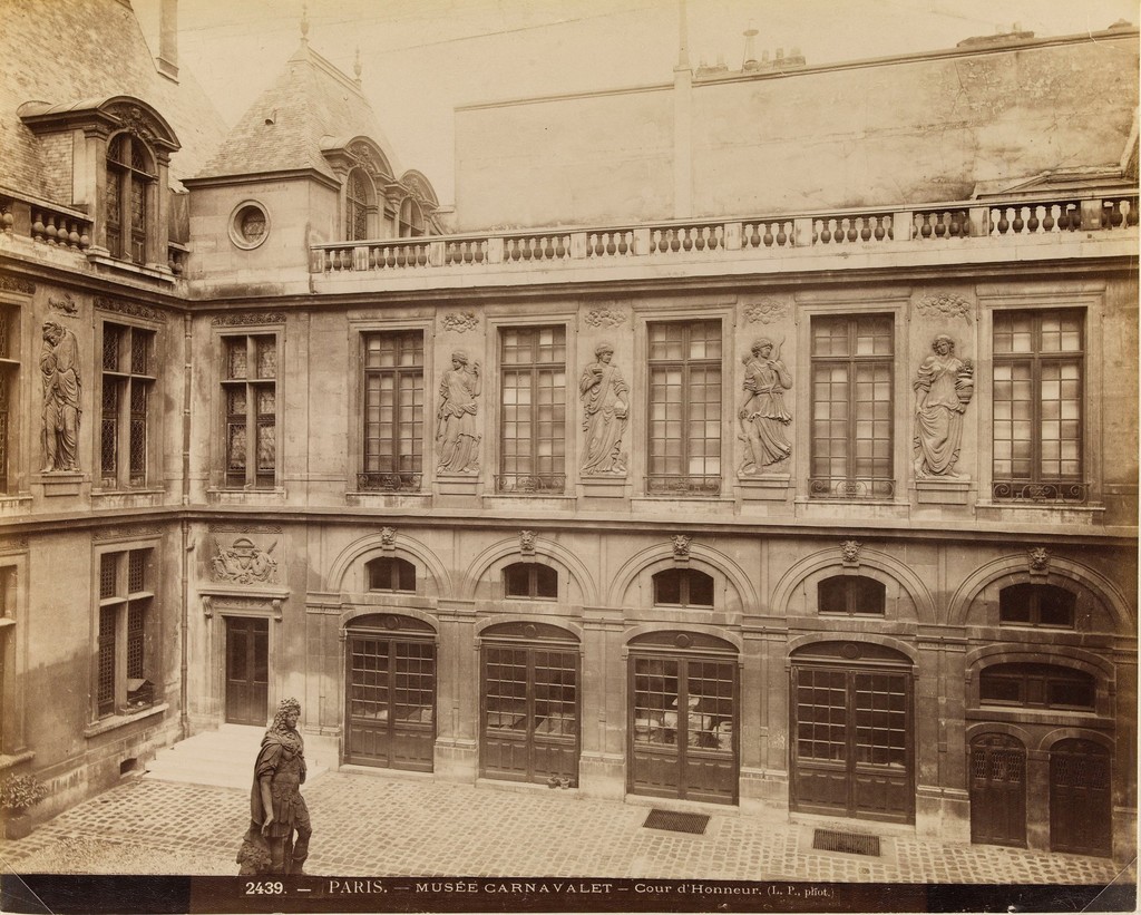 Musée Carnavalet- Cour d'Honneur