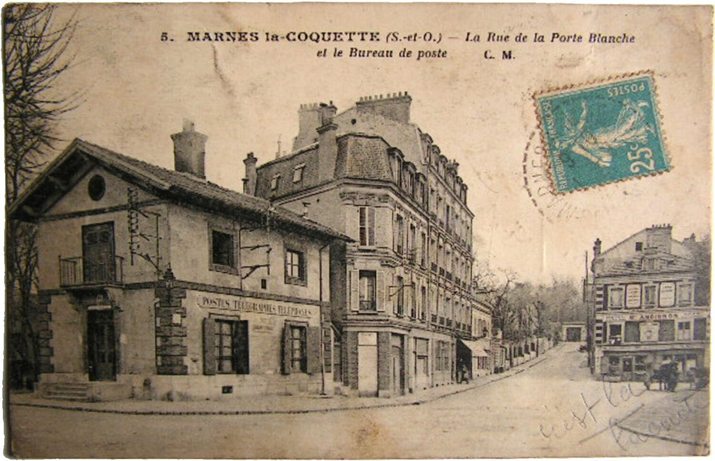 La Rue de la Porte Blanche et le Bureau de Poste