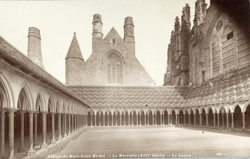 Abbaye du Mont-Saint-Michel. Le Marveille. Cloitre