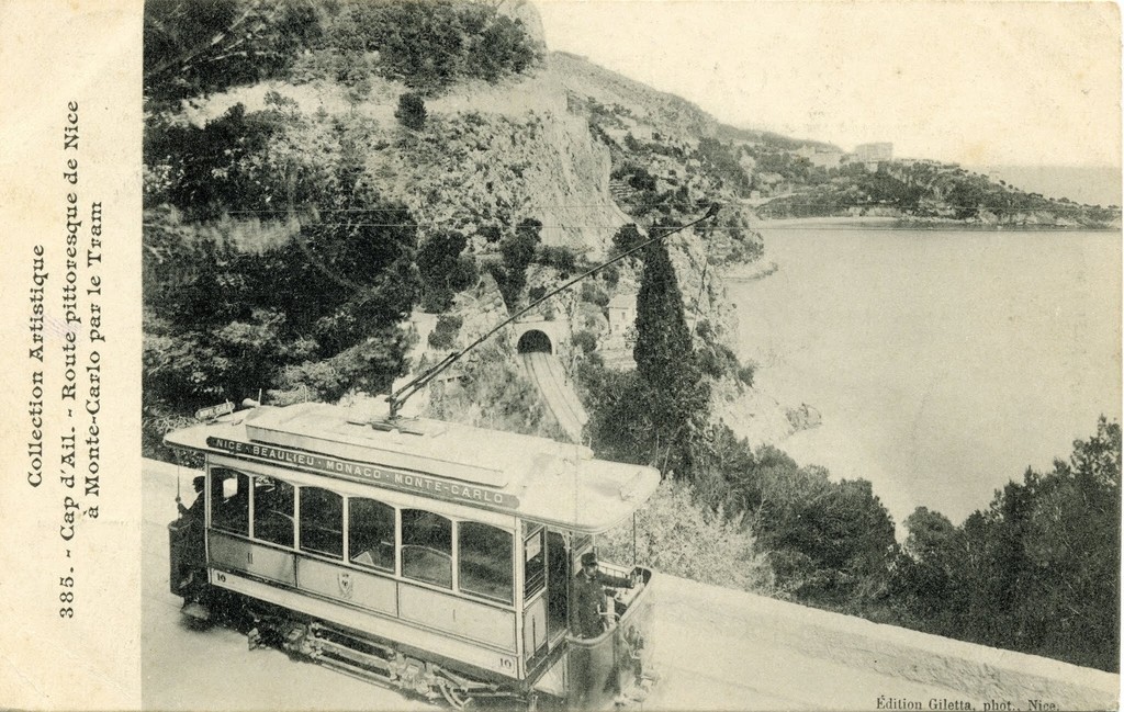 Cap d'Ail. Route emplacements pittoresques à Monte Carlo par le tramway