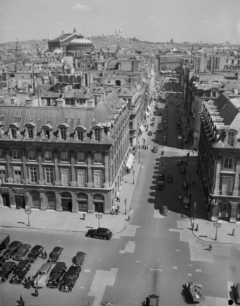 Place Vendôme. Panorama et rue de la Paix vers l'avenue de l'Opéra depuis la colonne
