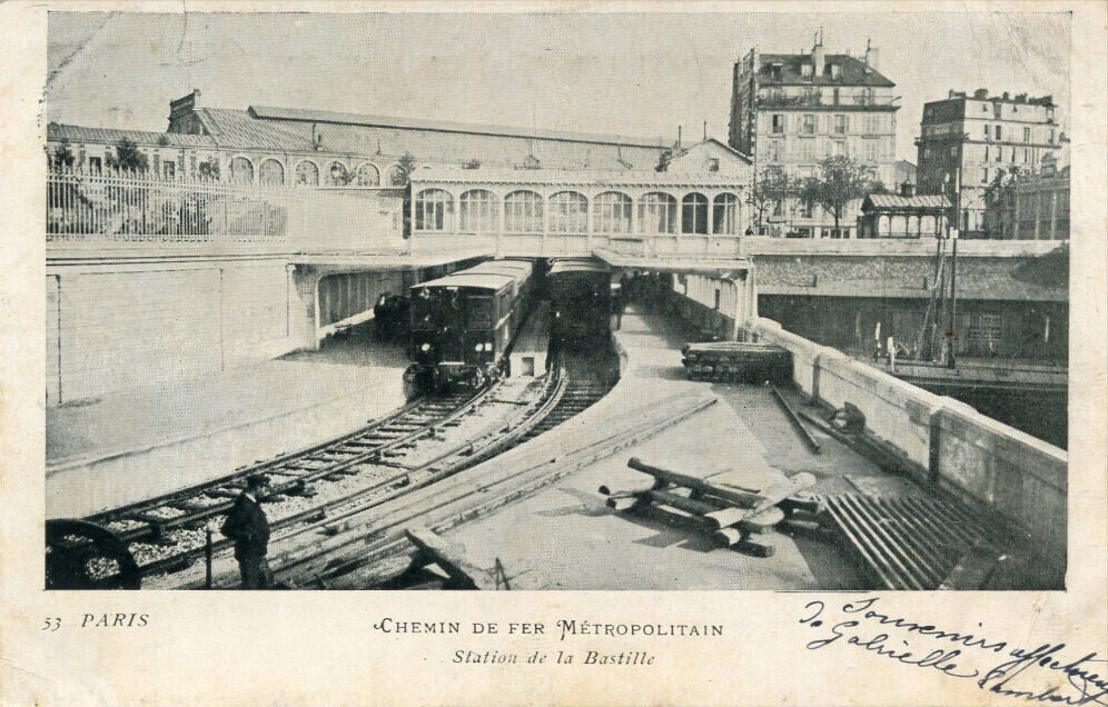 Chemin de fer Métropolitain. Station de la Bastille