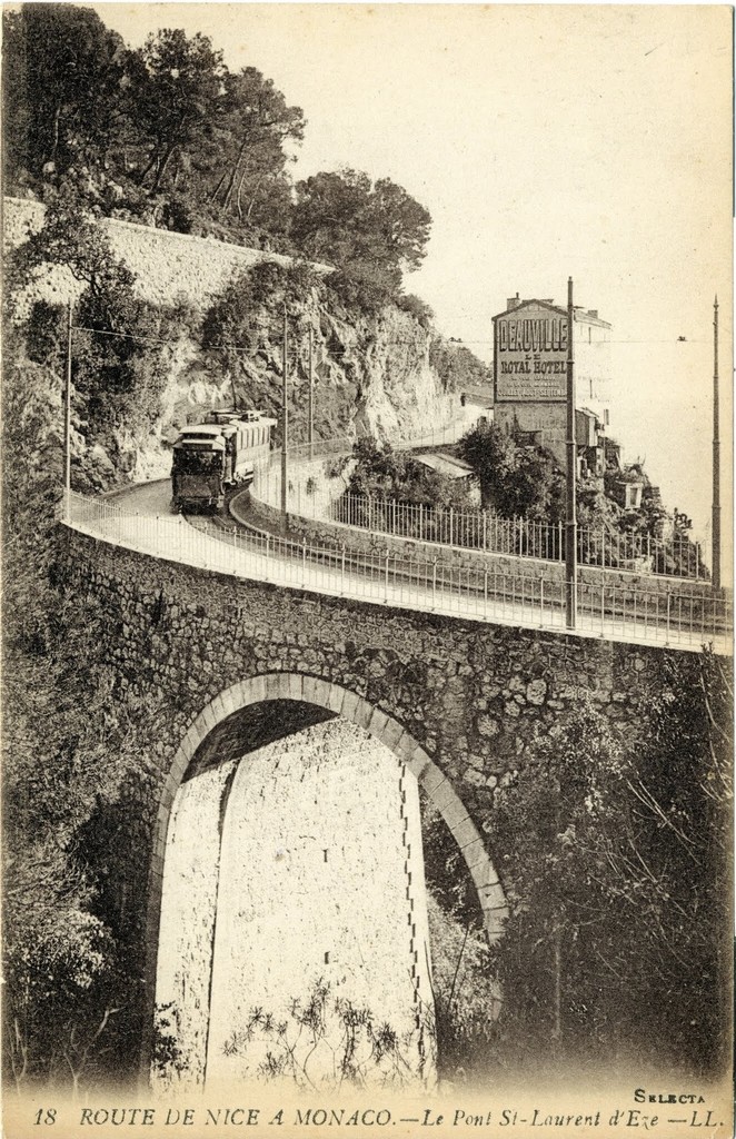 Route de Nice à Monaco. Le Pont St-Laurent d'Eze