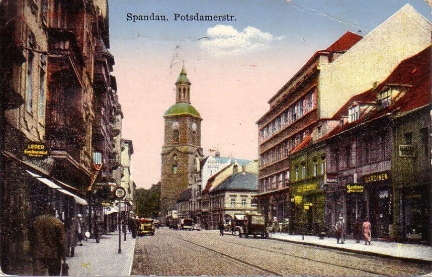 Potsdamerstraße, St. Nikolai Kirche