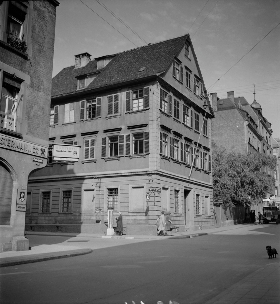 Stadtdekanatshaus, Gymnasiumstraße 27