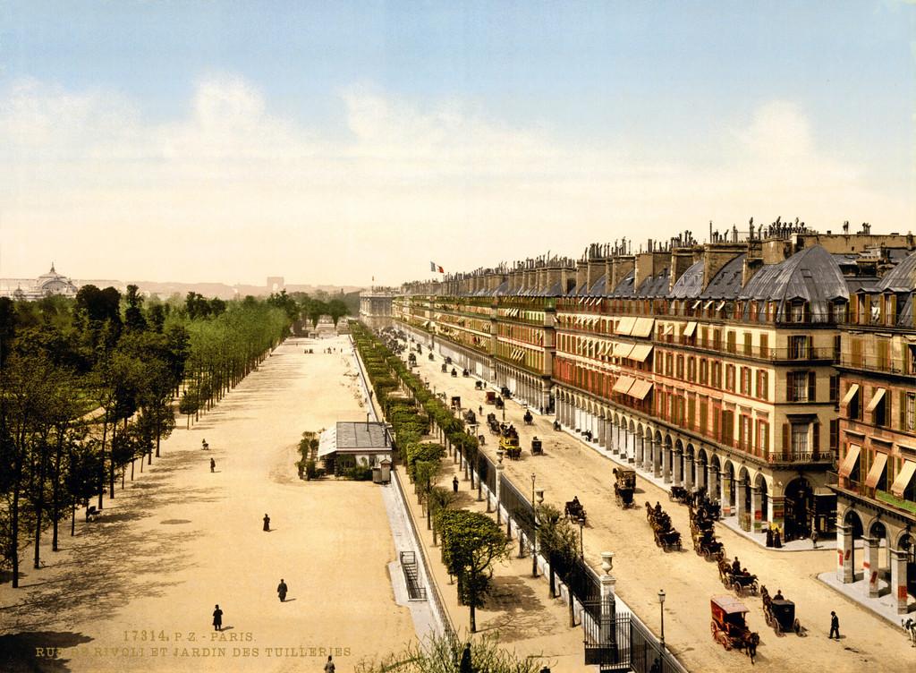 Rue de Rivoli et Jardin des Tuilleries. Paris