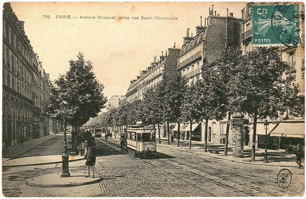 Avenue Bosquet, prise rue Saint-Dominique