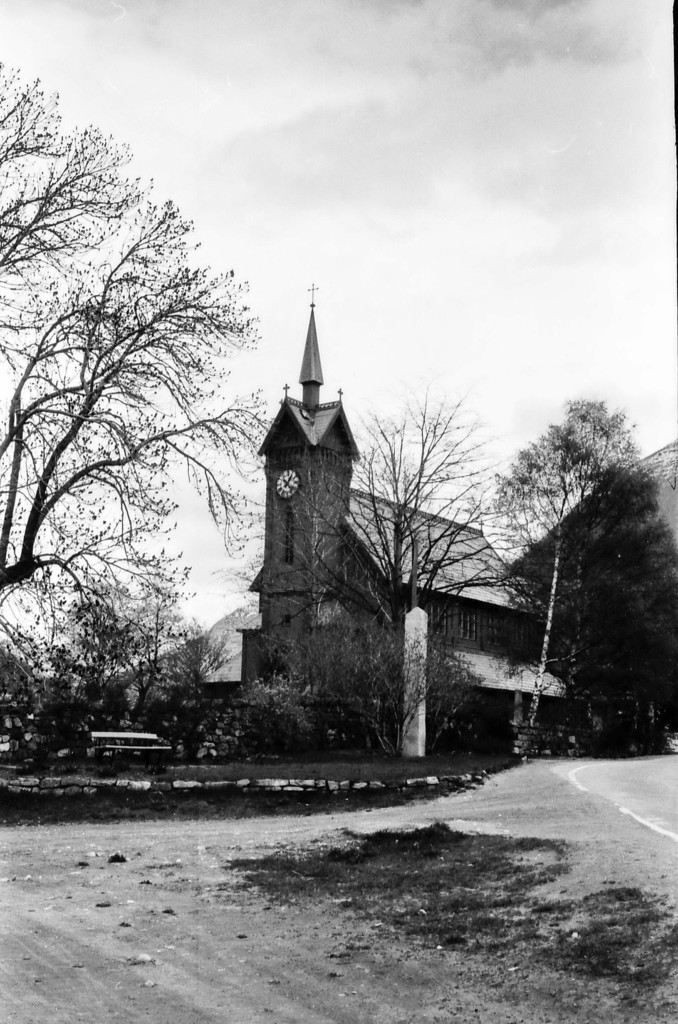 Årdal kyrkje, Årdalstangen