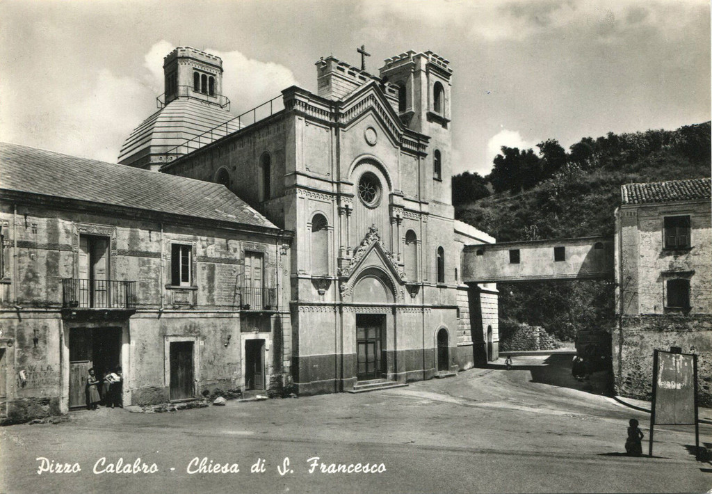 Pizzo Calabro, Chiesa di San Francesco