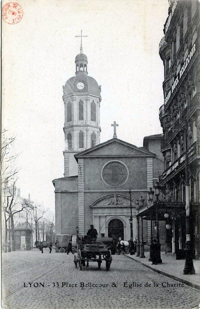 Lyon - Place Bellecour & Église de la Charité