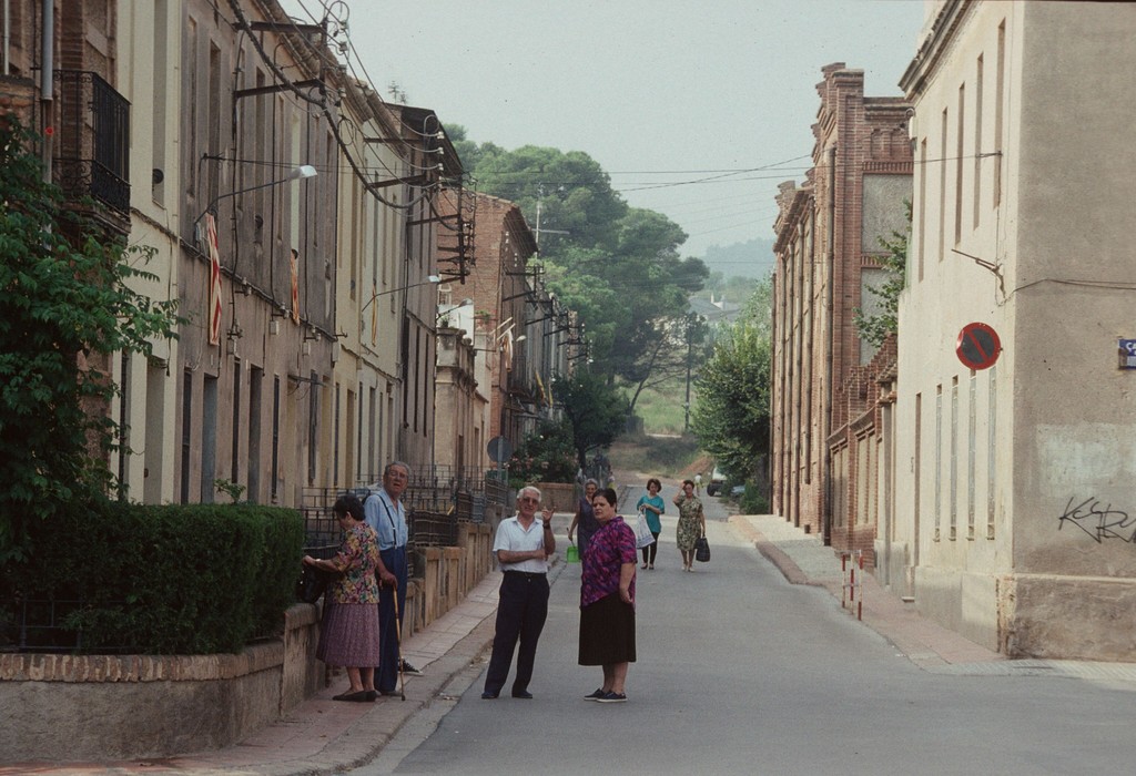 Cooperativa de la Colonia Güell, Calle Aranyó