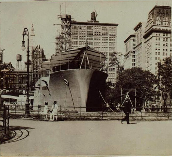 Union Square Park - The wooden battle ship that never went to Sea
