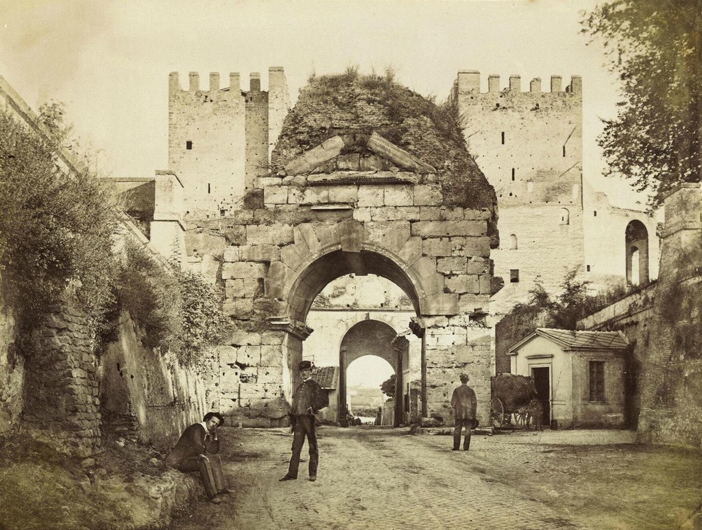 Arco di Druso e porta di San Sebastiano