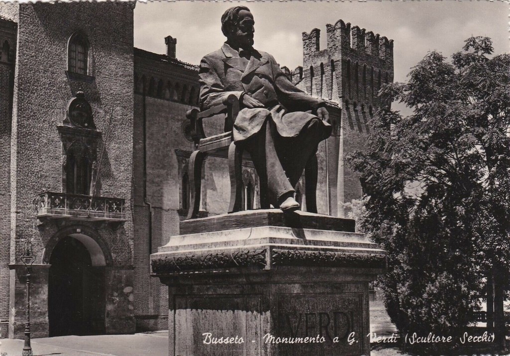 Busseto, Monumento a Giuseppe Verdi