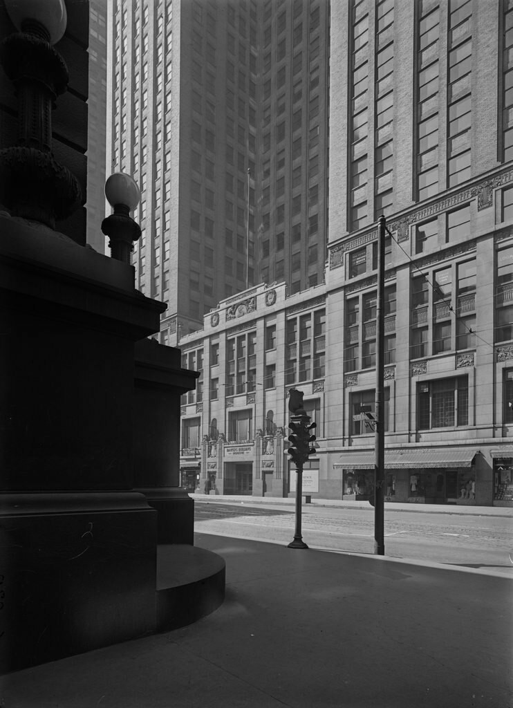 Clark Adams Building (Banker’s Building)