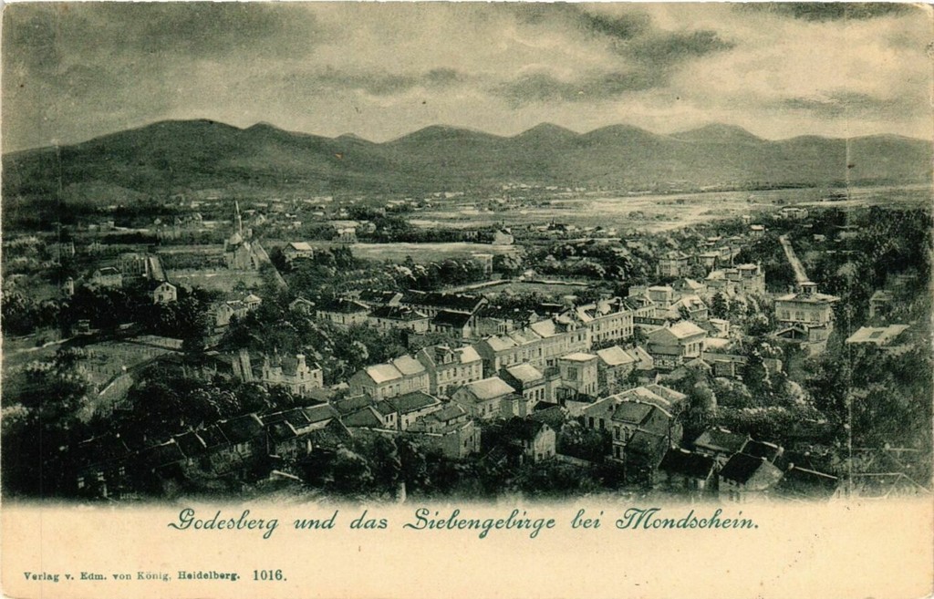 Godesberg und das Siebengebirge bei Mondschein