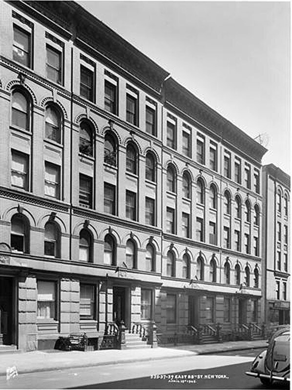535-539 East 88th Street. Row houses, exterior