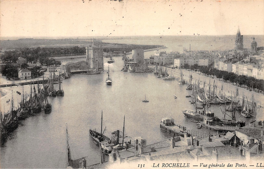 La Rochelle. Vue générale des ports