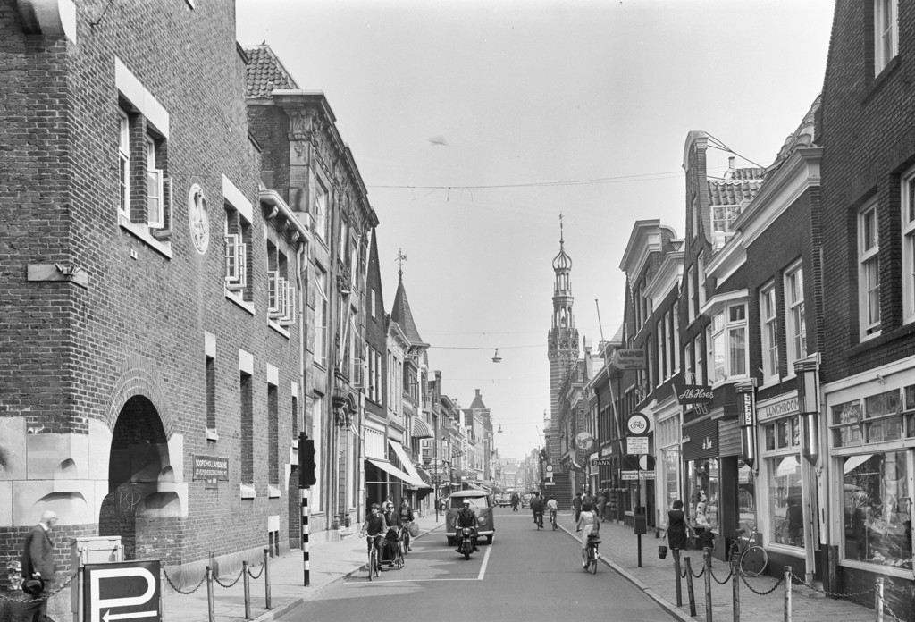 Alkmaar. Langestraat