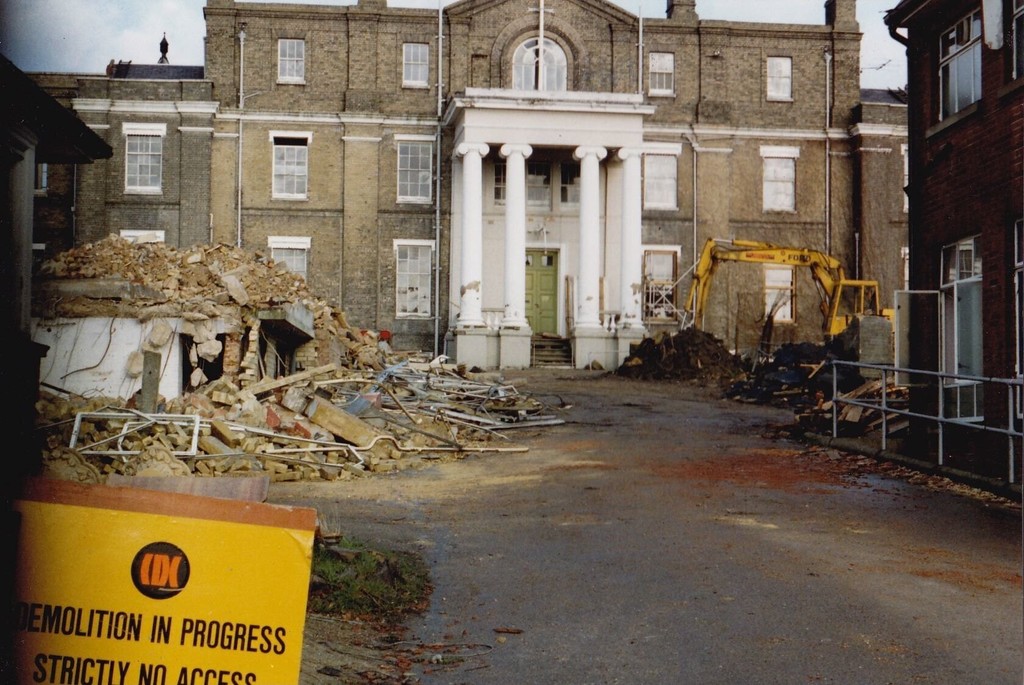 Demolition of Anglesea road hospital