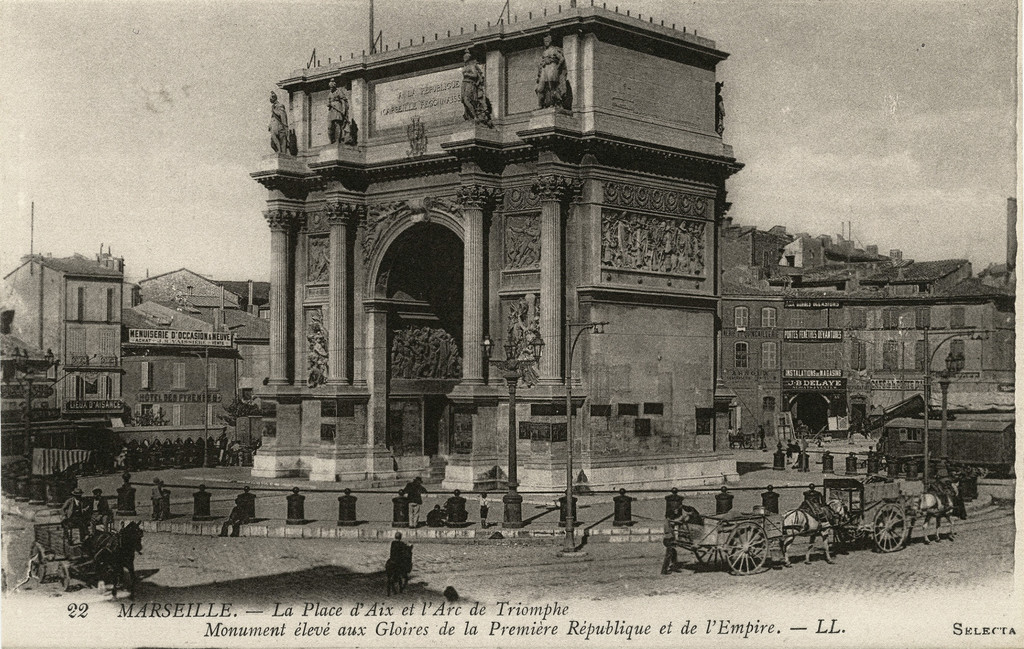 La Place d'Aix et l'Arc de Triomphe